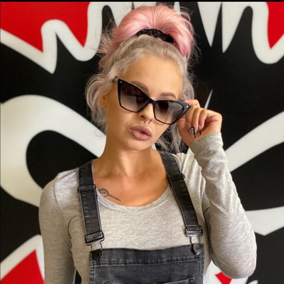 50’s Retro Throwback Cat Eye Sunglasses ? FlyGirls Fly Kitten Sunnies ?❤️ main image 15